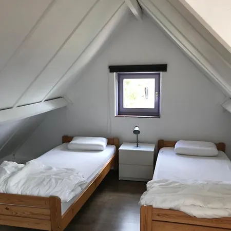 Vissershuis I/73 度假居 德帕内